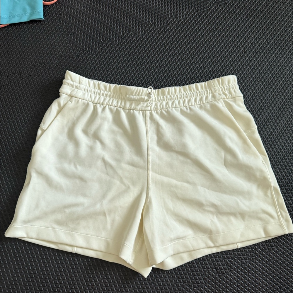 Lululemon Softstreme Shorts